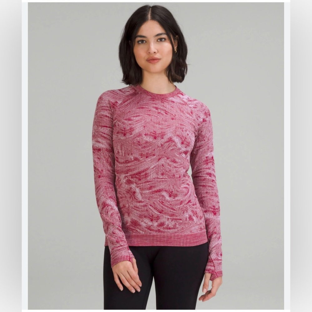 LULULEMON Running Rest Less Pullover Long
Sleeve Shirt, size S color Purple